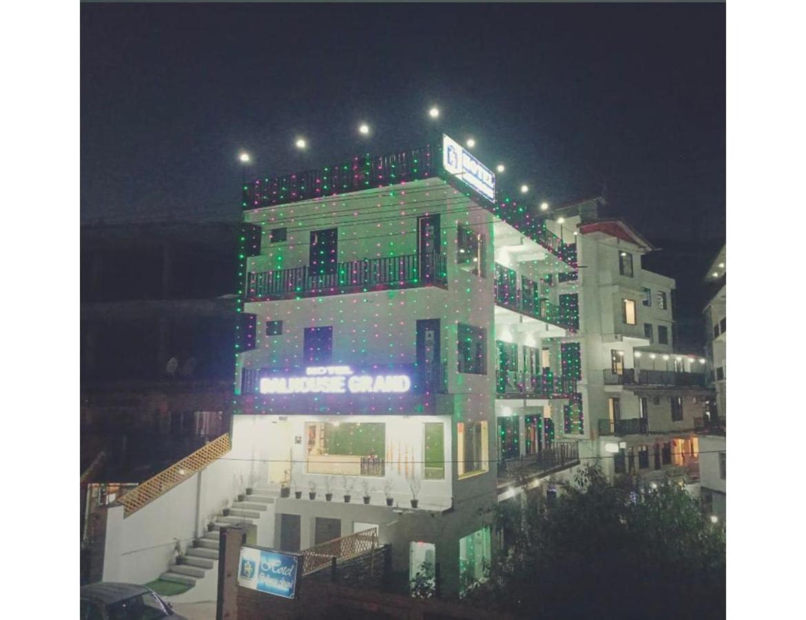 Hotel Dalhousie Grand Banikhet Zewnętrze zdjęcie