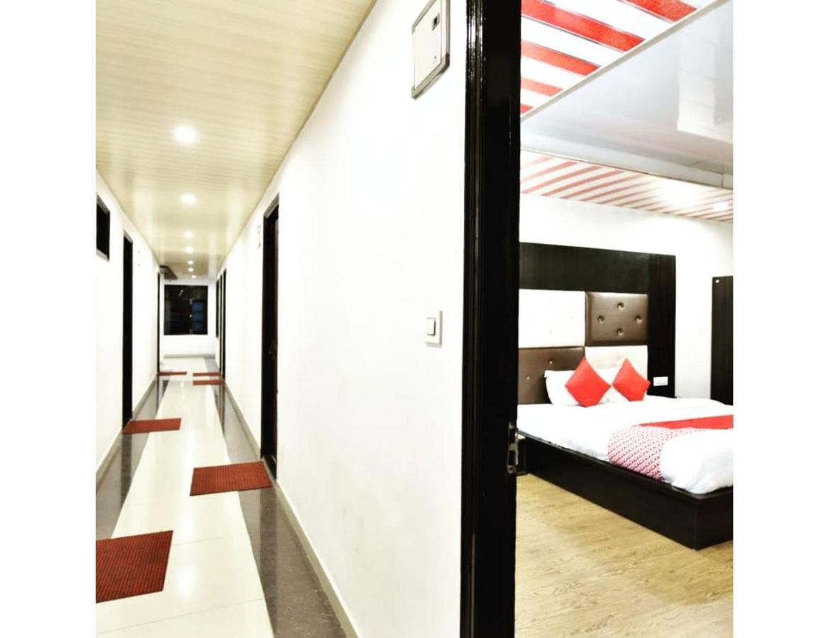 Hotel Dalhousie Grand Banikhet Zewnętrze zdjęcie