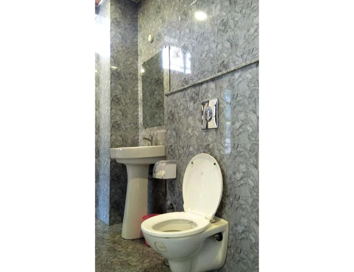 Hotel Dalhousie Grand Banikhet Zewnętrze zdjęcie